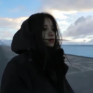 人妻丰满熟妇av滝川恵理
