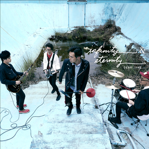 人妻丰满熟妇av滝川恵理
